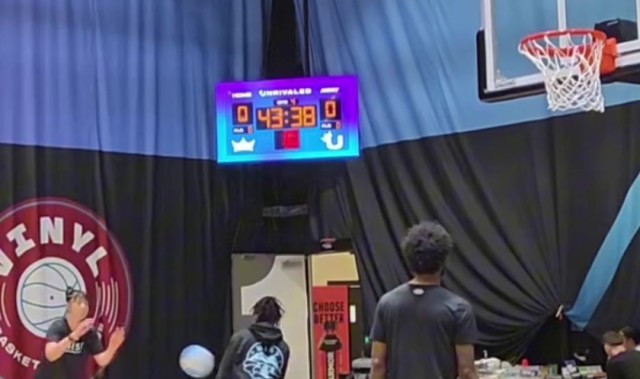 主帅称赞李月汝：每天训练都非常努力 不知道她是否会让自己休息