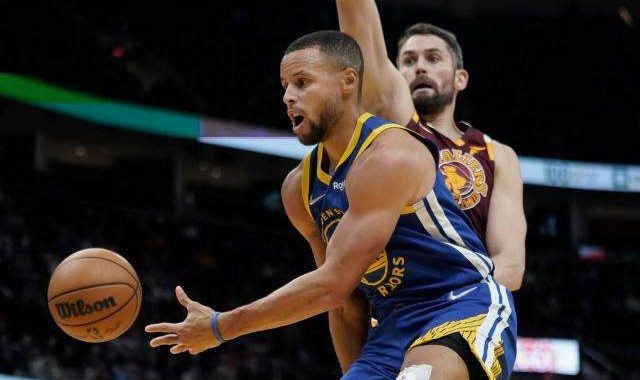 勇士为何高居联盟榜首？他们将成功模板再度升级