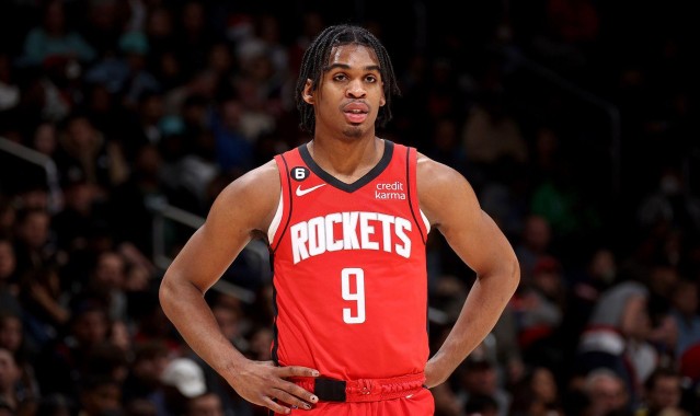 半岛体育官方网站-媒体人：深圳将签下前火箭后卫约什-克里斯托弗