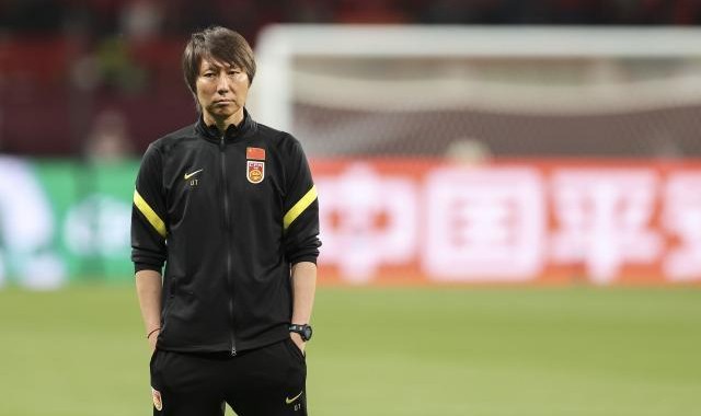 体育平台-王勤伯：国家队主教练应该怎样说话？