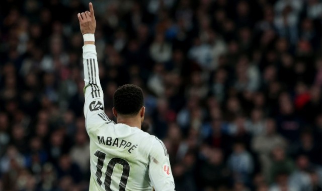 在线体育-记者：姆巴佩将随队出征曼城，劳尔·阿森西奥因伤缺阵